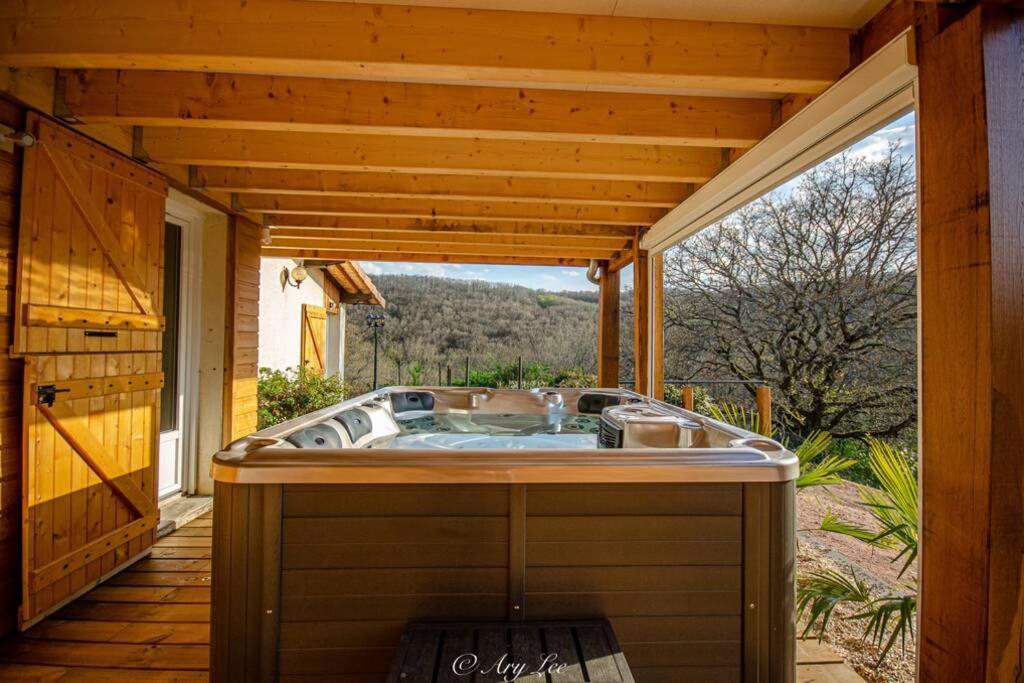 Chouvigny Gite Du Mont Plaisirヴィラ エクステリア 写真